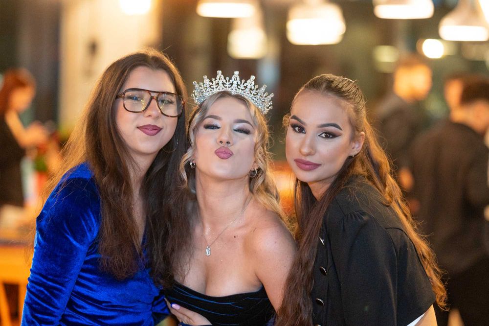 Fotograf  botez aniversări  nunta evenimente majorat sedinta foto