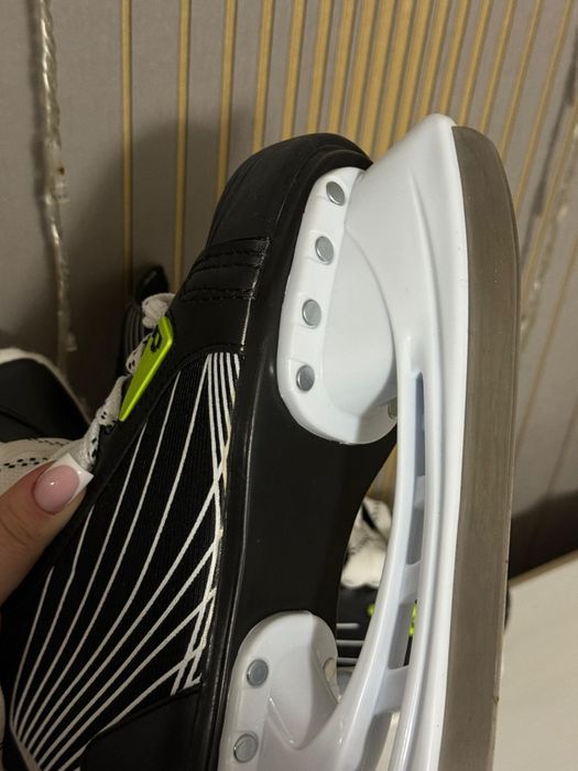 Продам коньки ледорубы