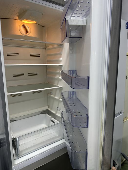 Продам холодильник Беко