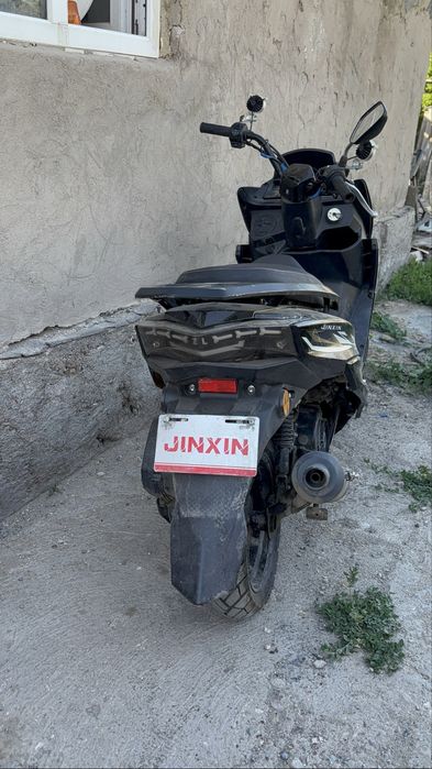 Макси JINXIN мопед