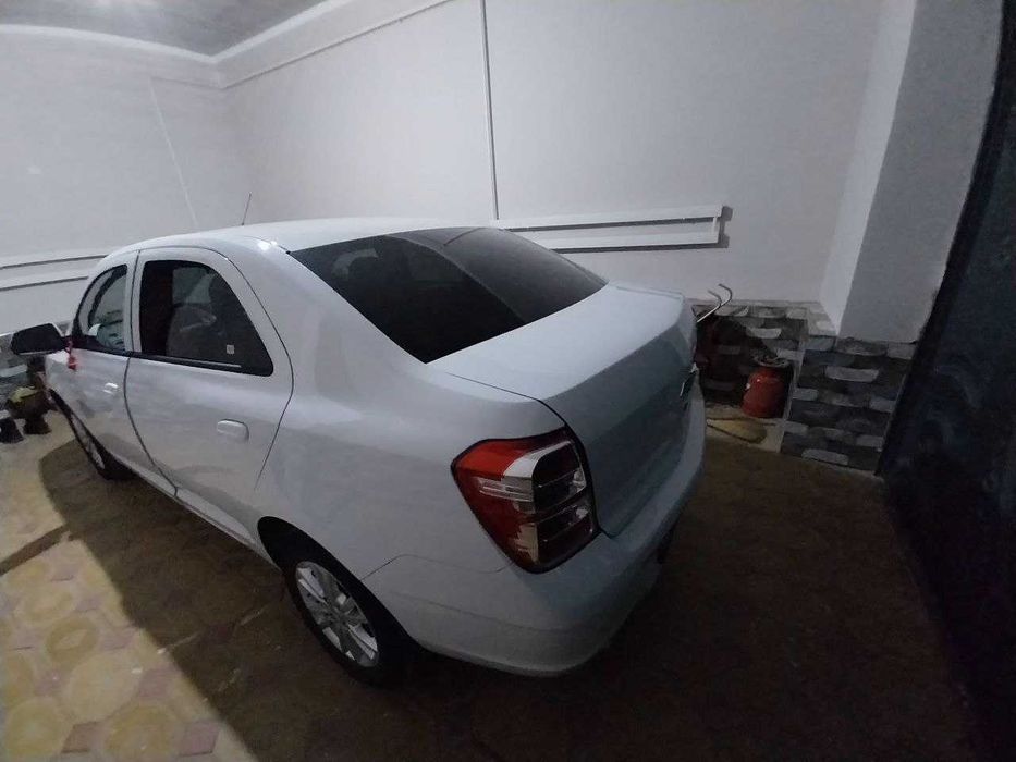 Шевролет Кобалт сатылады Ак ренде 2024 жыл ноябрь  Саммит Уайт