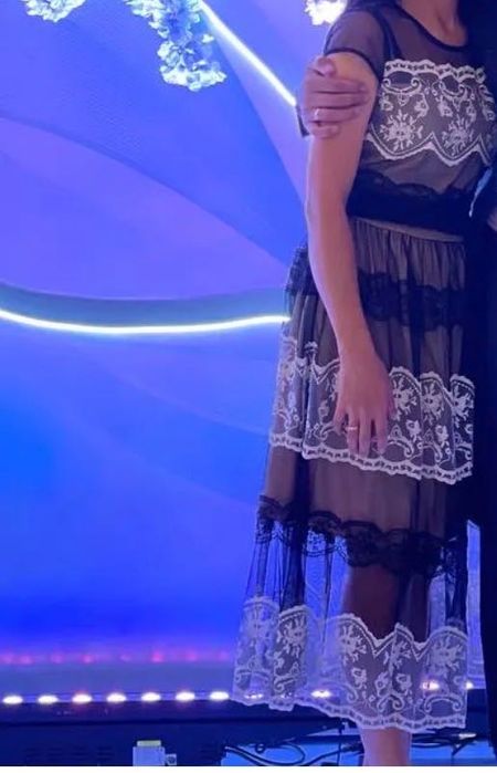 Продаются вечерние платья