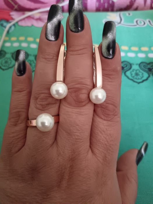 Продам набор натуральные камни