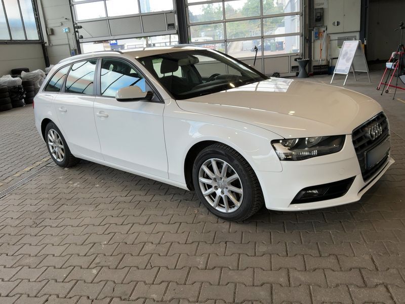 Audi A4 2.0 TDI ultra Attraction 2015