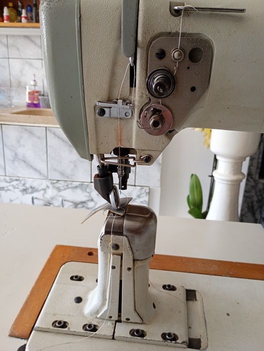 Mașină de cusut pt cizmarie DESPA A195 C1A,