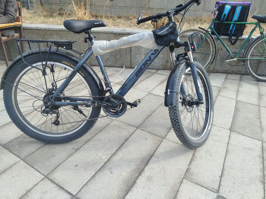 Velosped sotladi naxtga oladganla tel qlsin