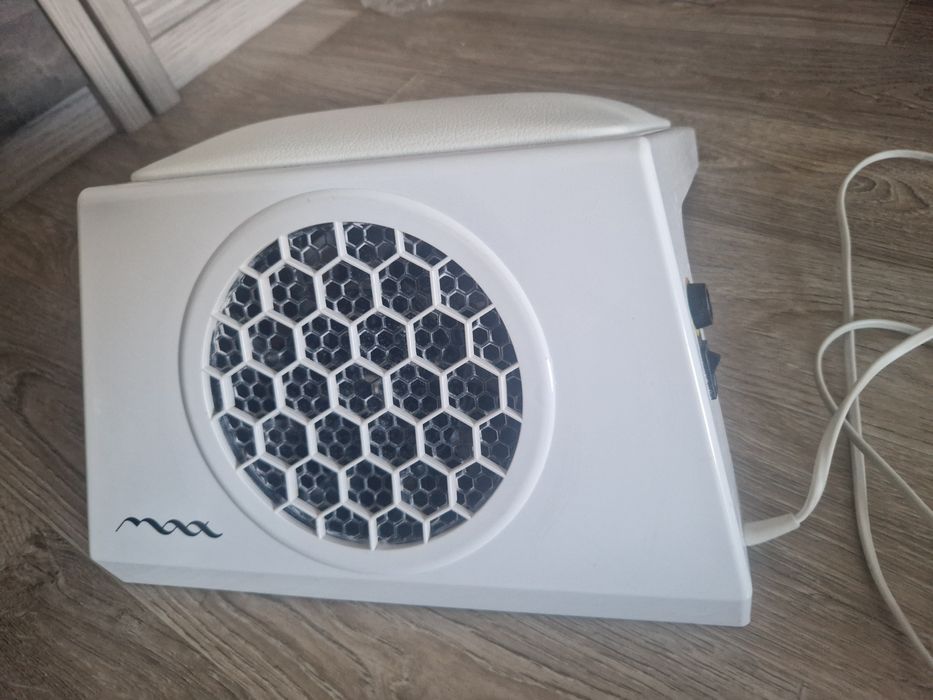 Пылесос для маникюра