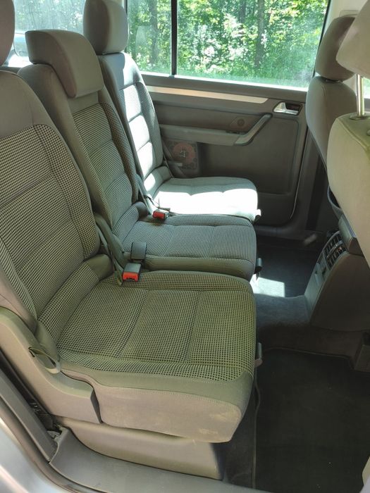 Volskwagen Touran 2.0 TDI BKD DSG