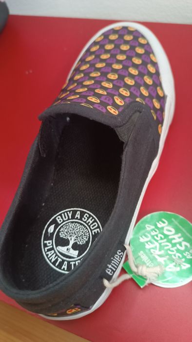 Ethnies slip on обувки