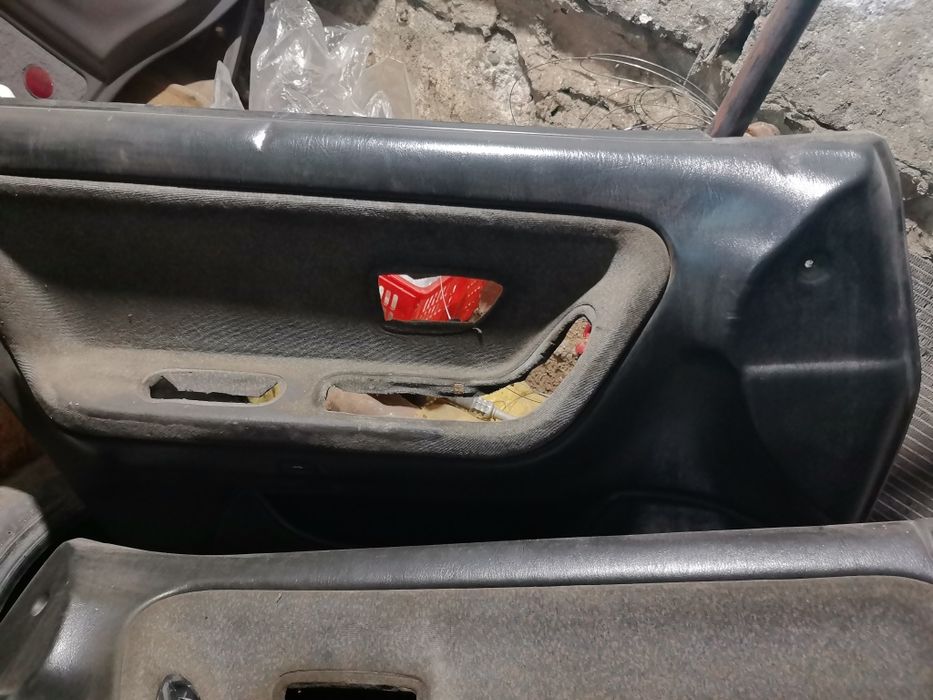 Хундай Соната 3 дверные карты.