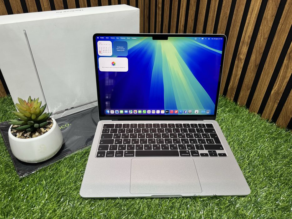 Новый Macbook Air 13 (2025) Apple M4/16GB/SSD256GB
