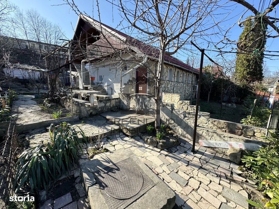 Casa tip duplex - CENTRU - teren 560mp