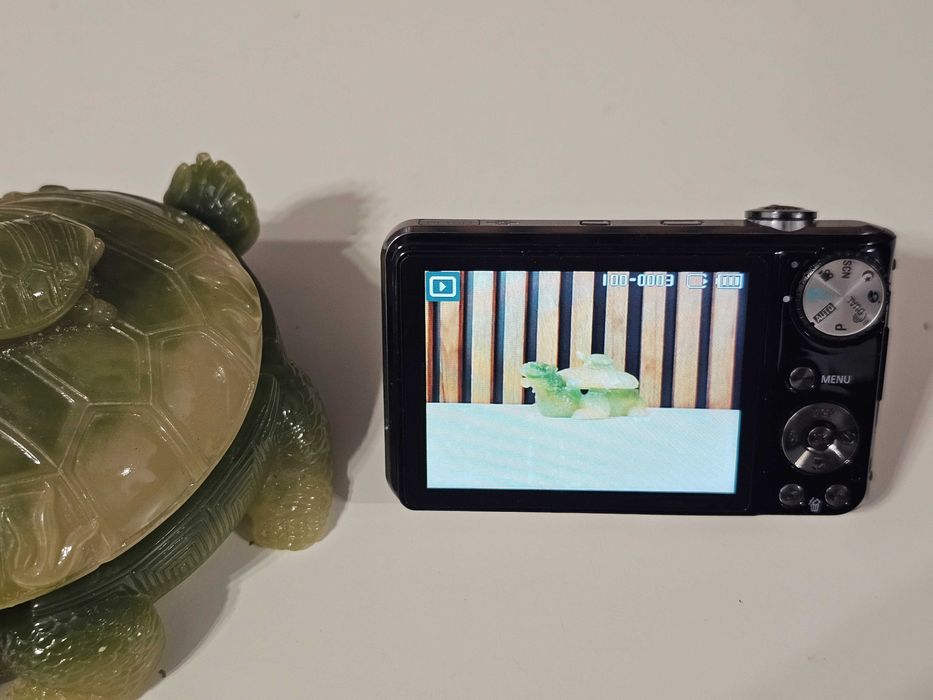 Aparat foto digital compact Samsung PL150 Dual Screen 12.4 MP 5xZoom