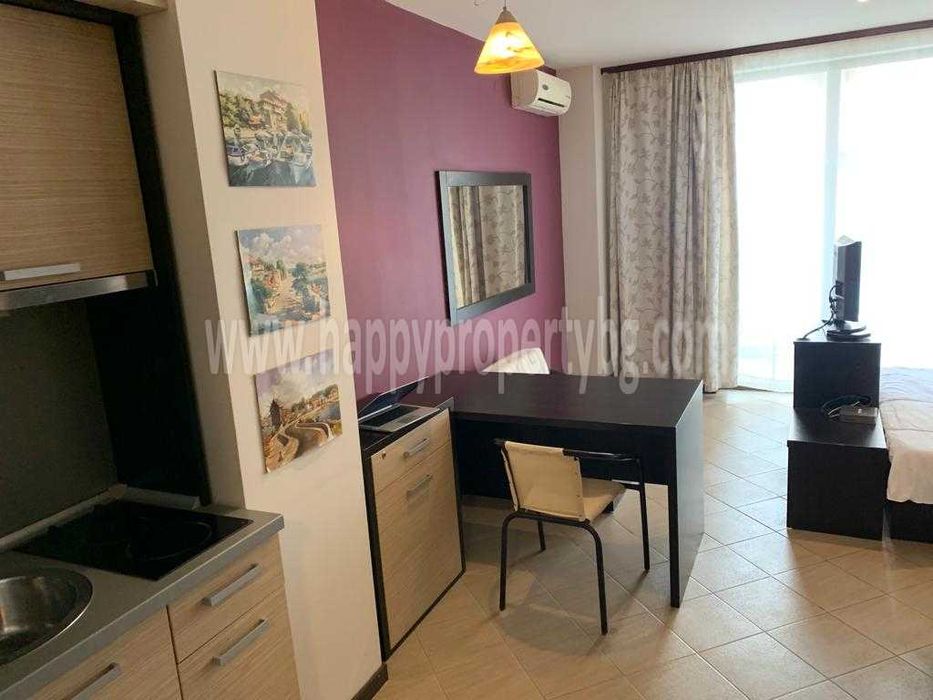Продава се Едностаен апартамент в к.к. Слънчев бряг - 38 кв.м за 1382 €/кв.м - Снимка #1