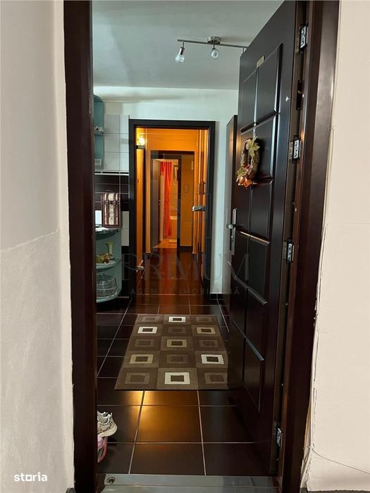 Aradului - 3 Cam - Decomandat - Centralaclima - Boxa - Renovat - Zona