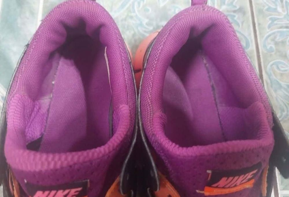 Adidasi Nike originali, mărime 38,5 (24 cm)