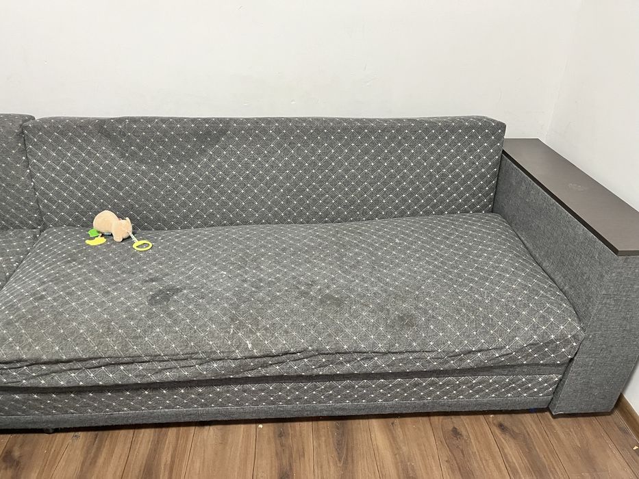 Бесплатно отжам угловой диван