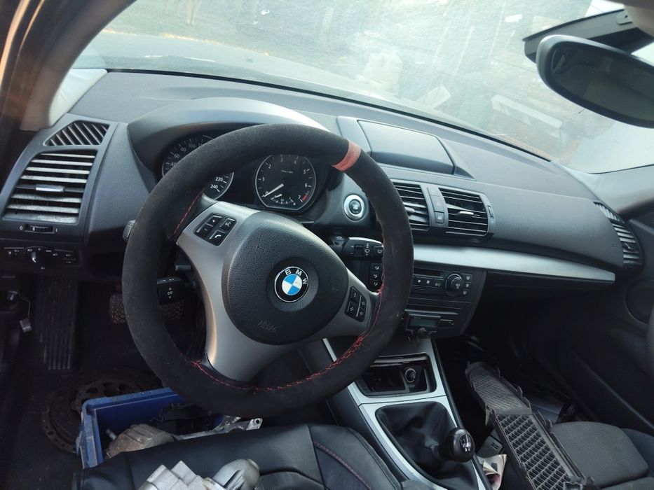 BMW seria 1, 1.6 benzină