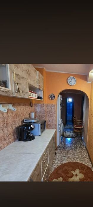 Apartament 3 camere in Roman