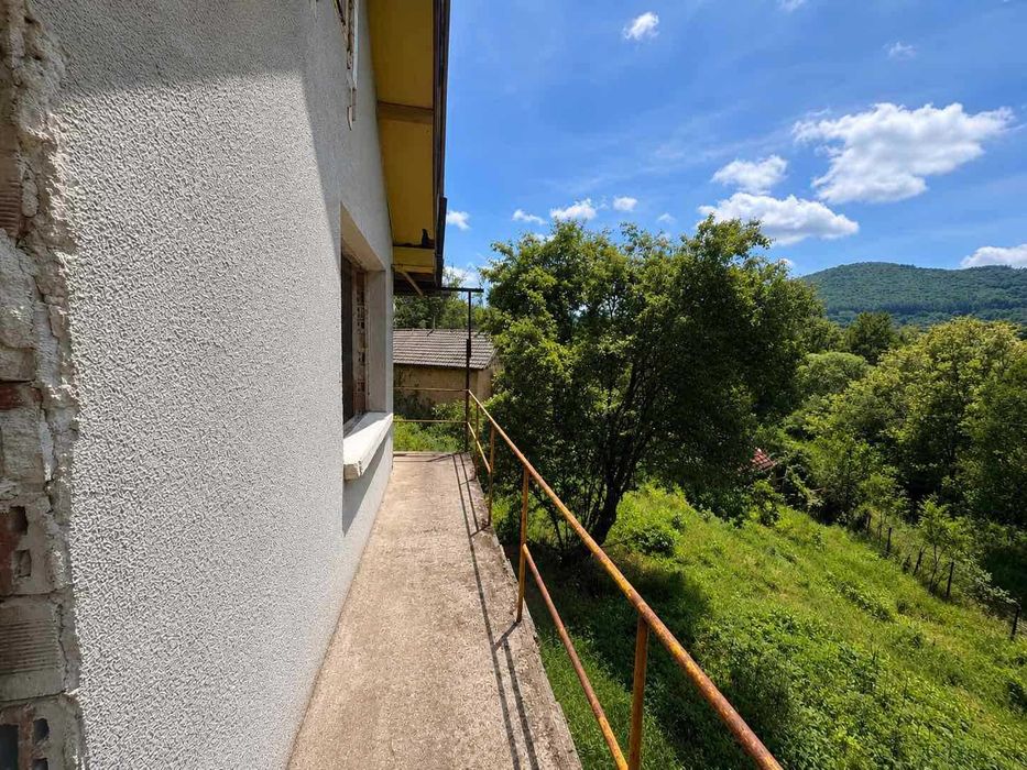 Къща в с.Остра могила,обл.Стара Загора