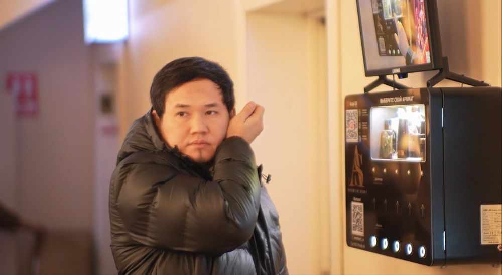 Вендинговый аппарат для духов