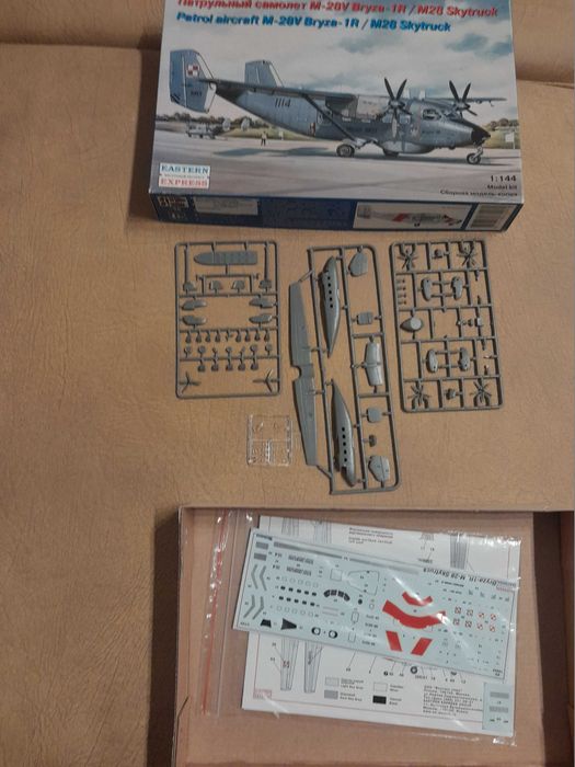 1:72 и 1:144 авиация за сглобяване