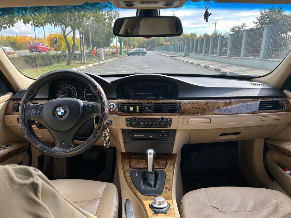 Bmw e90 320d fara defecte majore