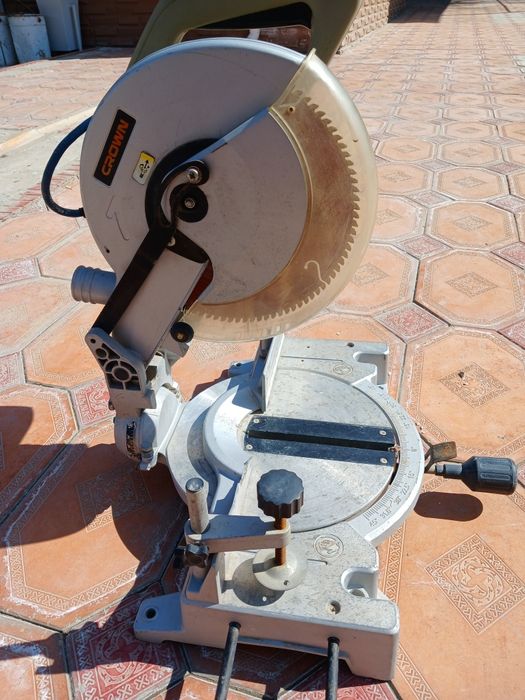 Творцевая пила "CROWN'