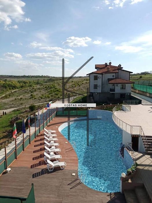 Продава се Едностаен апартамент в с. Николаевка, Област Варна - 57 кв.м за 492 €/кв.м - Снимка #10