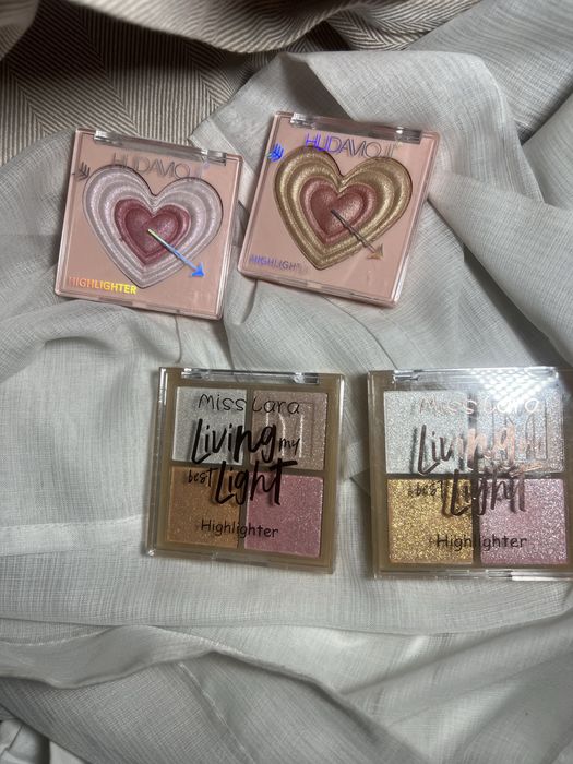 Косметика(тени,хайлайтер)