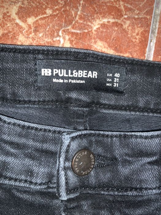 Blugi Pull and Bear slim fit ca noi fara uzura purtati doar o data