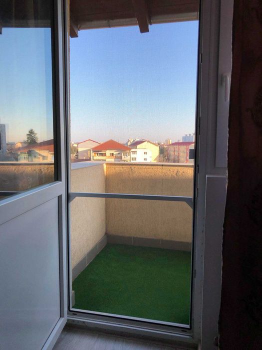 Inchiriez apartament cu 2 camere