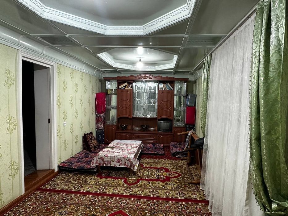 Xovli sotiladi srochna