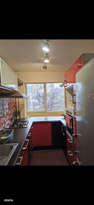 Apartament De Închiriat Cu Două Camere În Zona Pajura sec.1