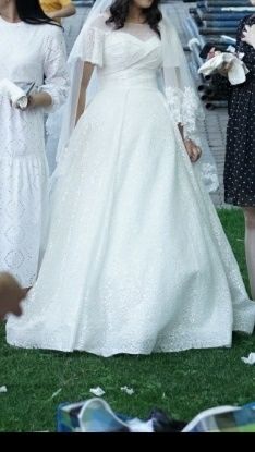 Продам свадебное платье