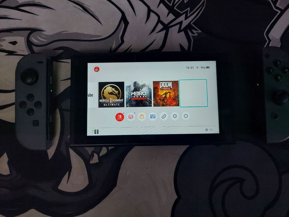 Продаю нинтендо свитч