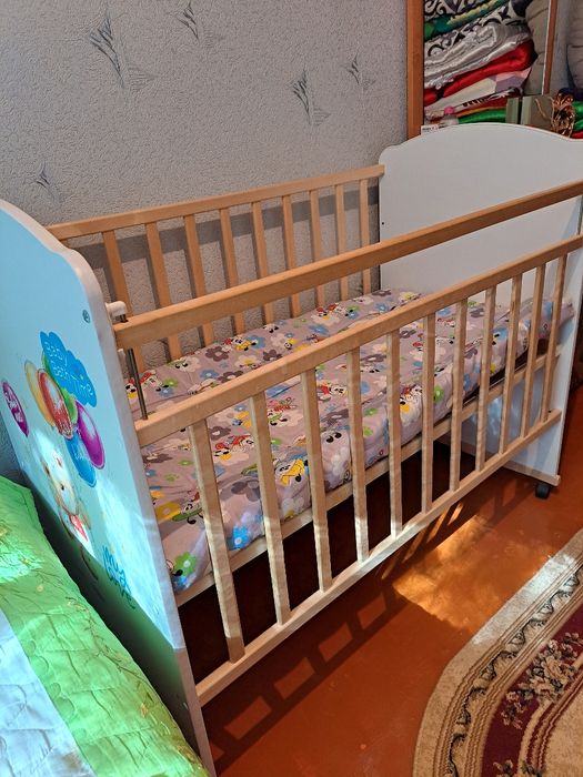 Детская кровать, манеж