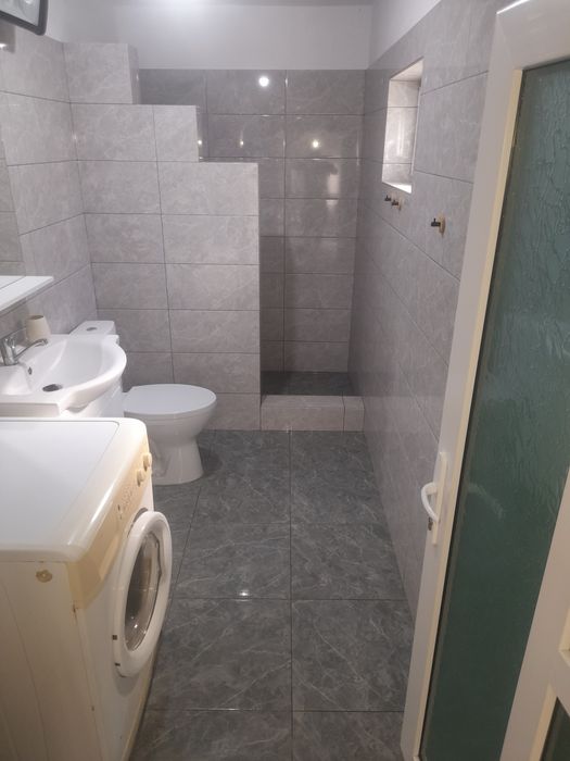 Renovări interioare si exterioare, gresie și faianță