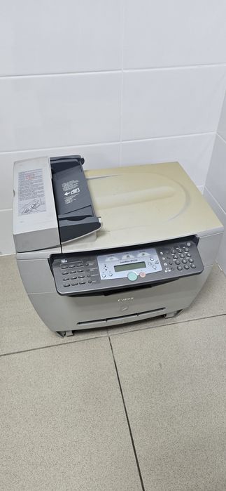 Принтер Canon MF5750 на запчасти.