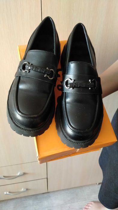 Туфли подростковые