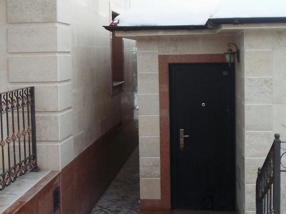 Гранит травертин установка