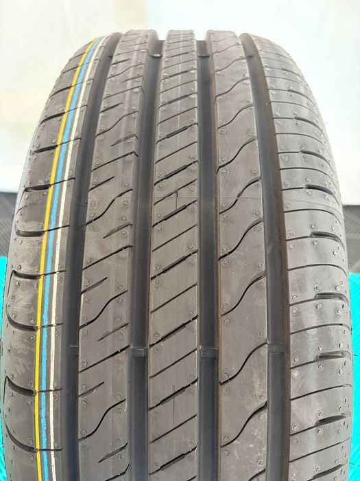 Set anvelope noi vara 205 50 R17 93V Good Year Efficient Grip Performance 2 dot 2524