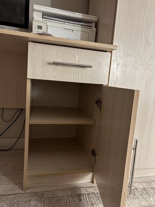 Мебель и кровать