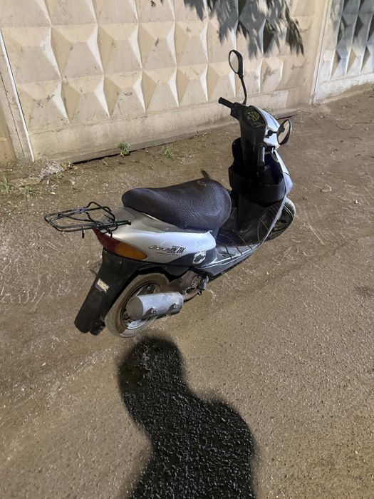 Продам мопед suzuki lets 2