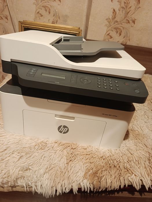 Принтер - сканер Laser MFP 137 fnw HP