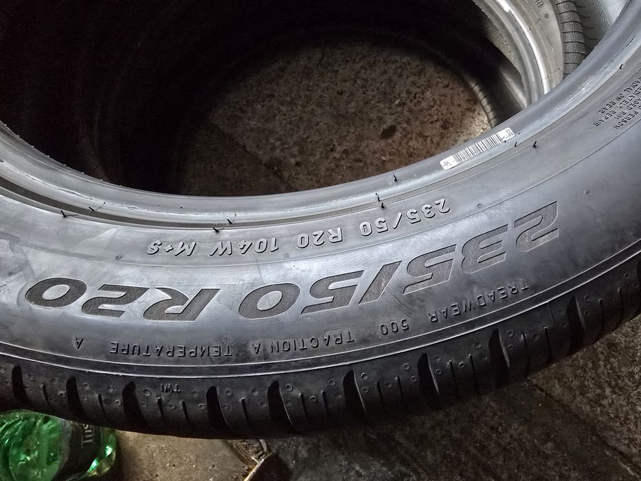 Pirelli 235/50 R20 104W MS all season