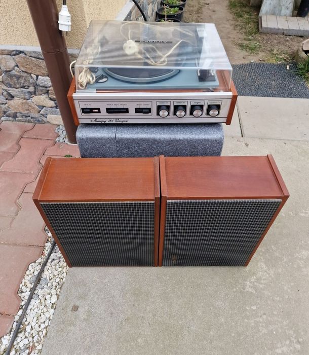 Pick-up Akord cu boxe