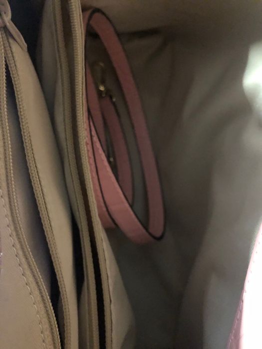 Елегантна чанта от естествена кожа