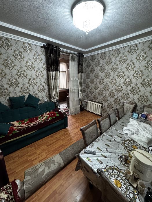 Чиланзар-1 | Сталинка 54 м² | С мебелью | Кирпичный дом