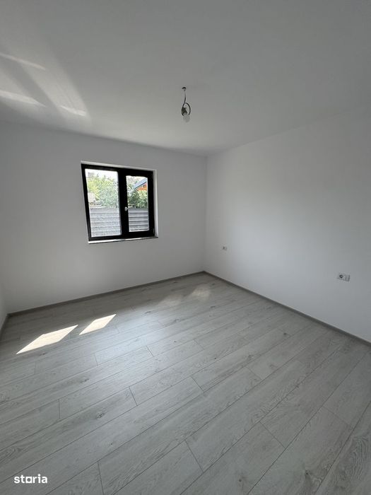 Vand Casa noua in Cordun